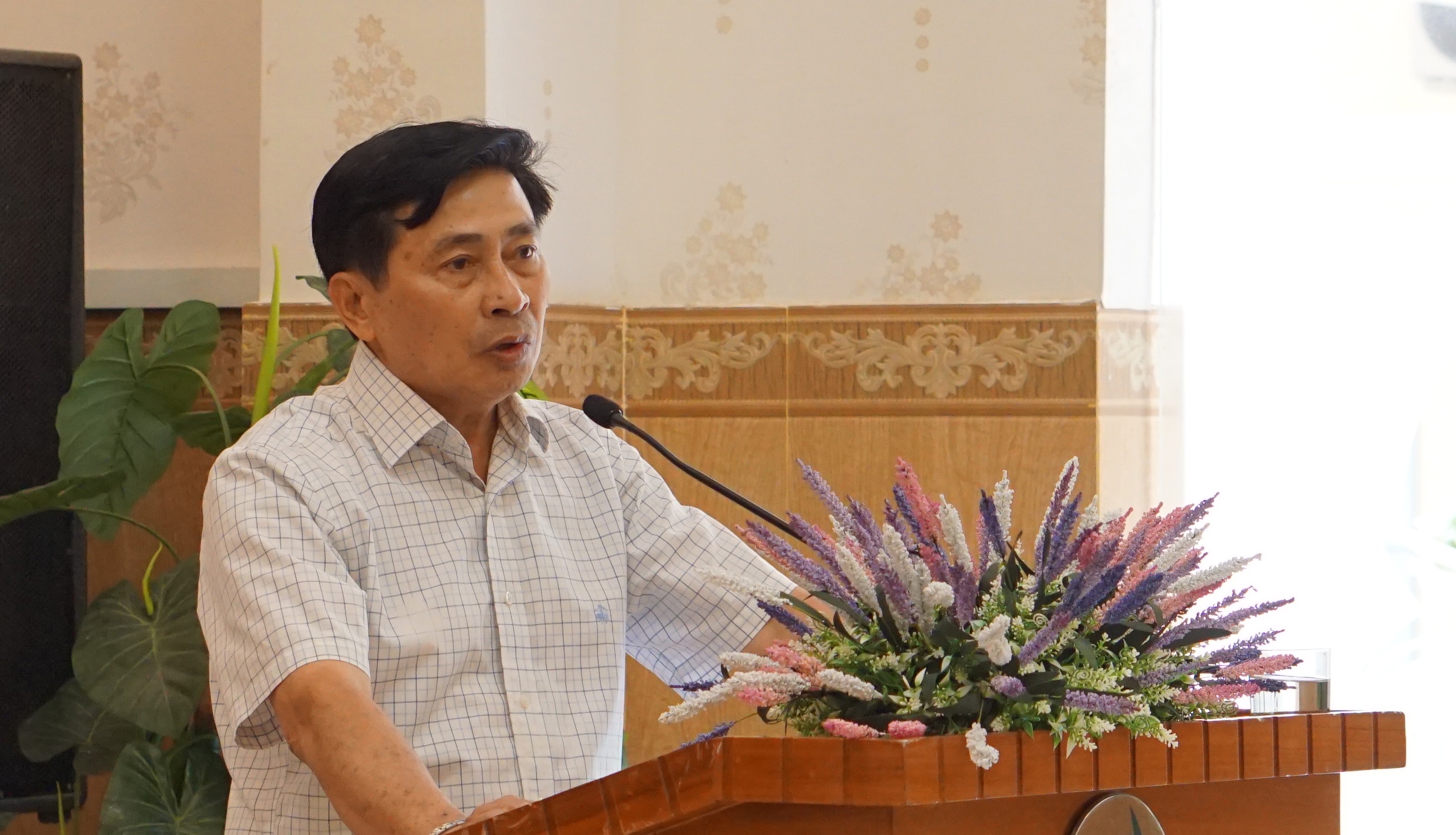 De xay ra gay roi, nguyen Giam doc Cong an Binh Thuan bi kiem diem hinh anh