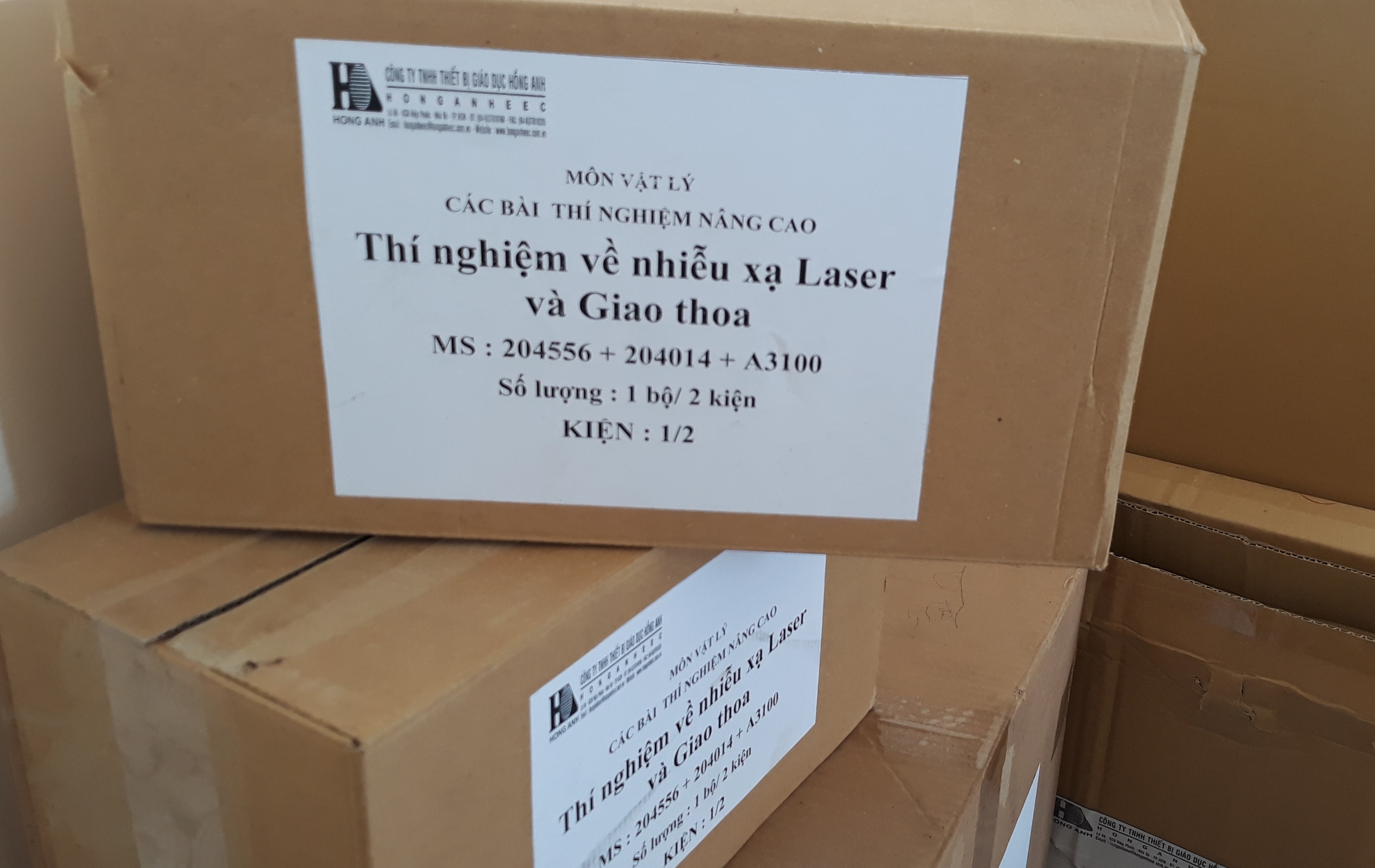 Truong tra thiet bi day hoc ve So vi khong co nhu cau su dung hinh anh