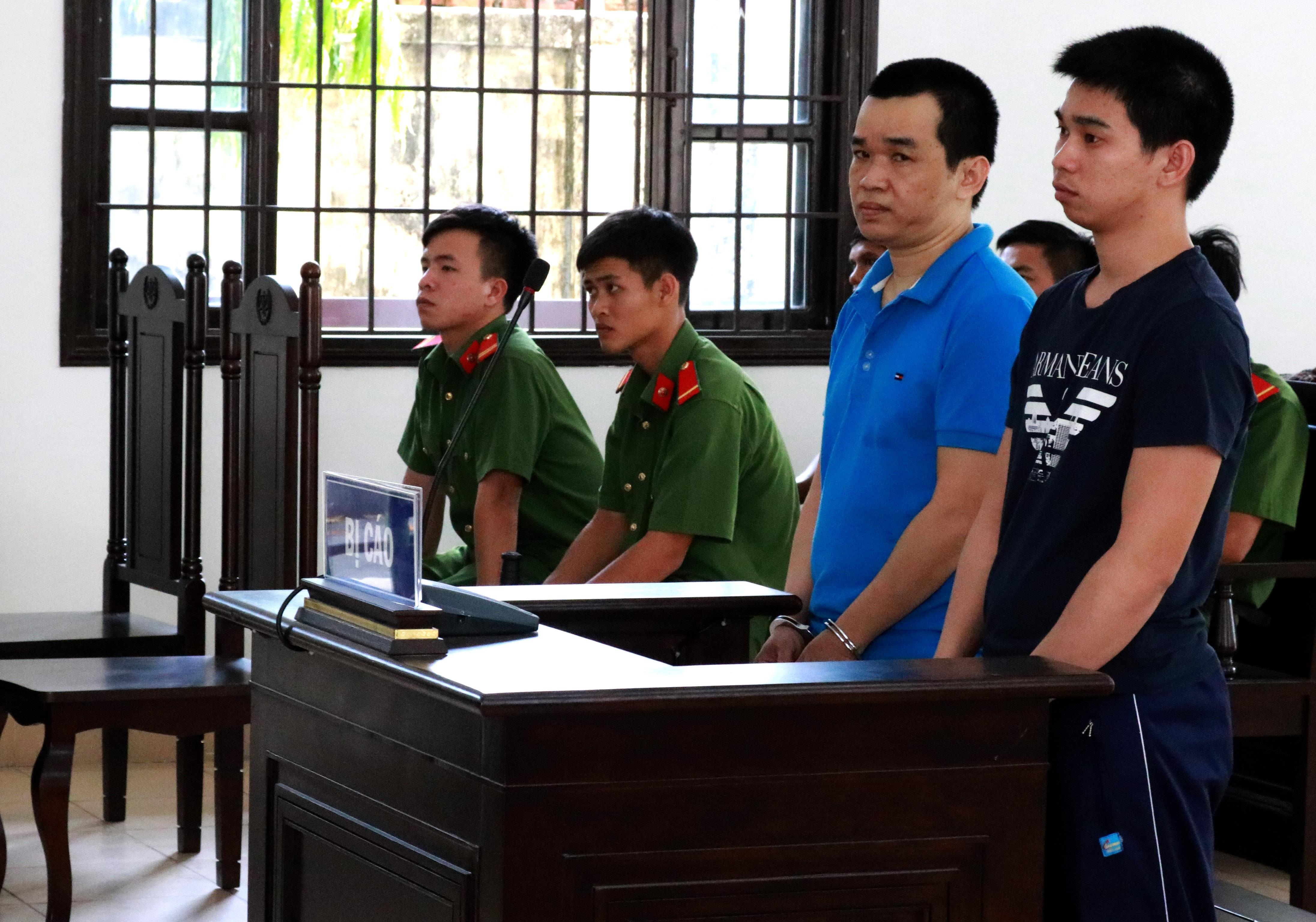 anh em trai lãnh án vì trói cha đến chết ảnh 1 anh em trai lanh an vi troi cha den chet anh 1