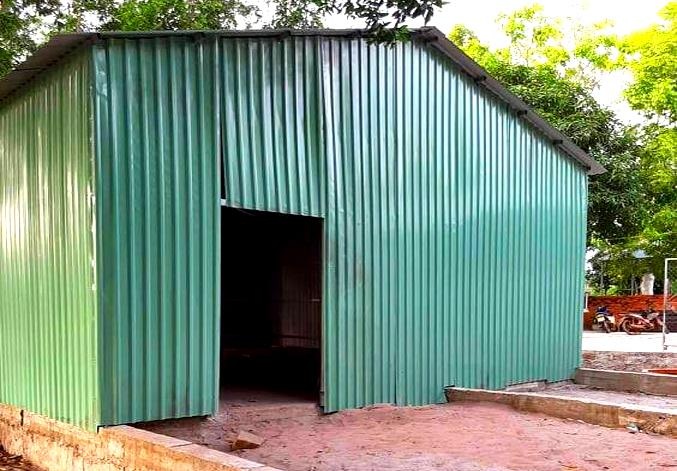 Ban nha dang o roi chiem dat cua nguoi khac lam nha hinh anh