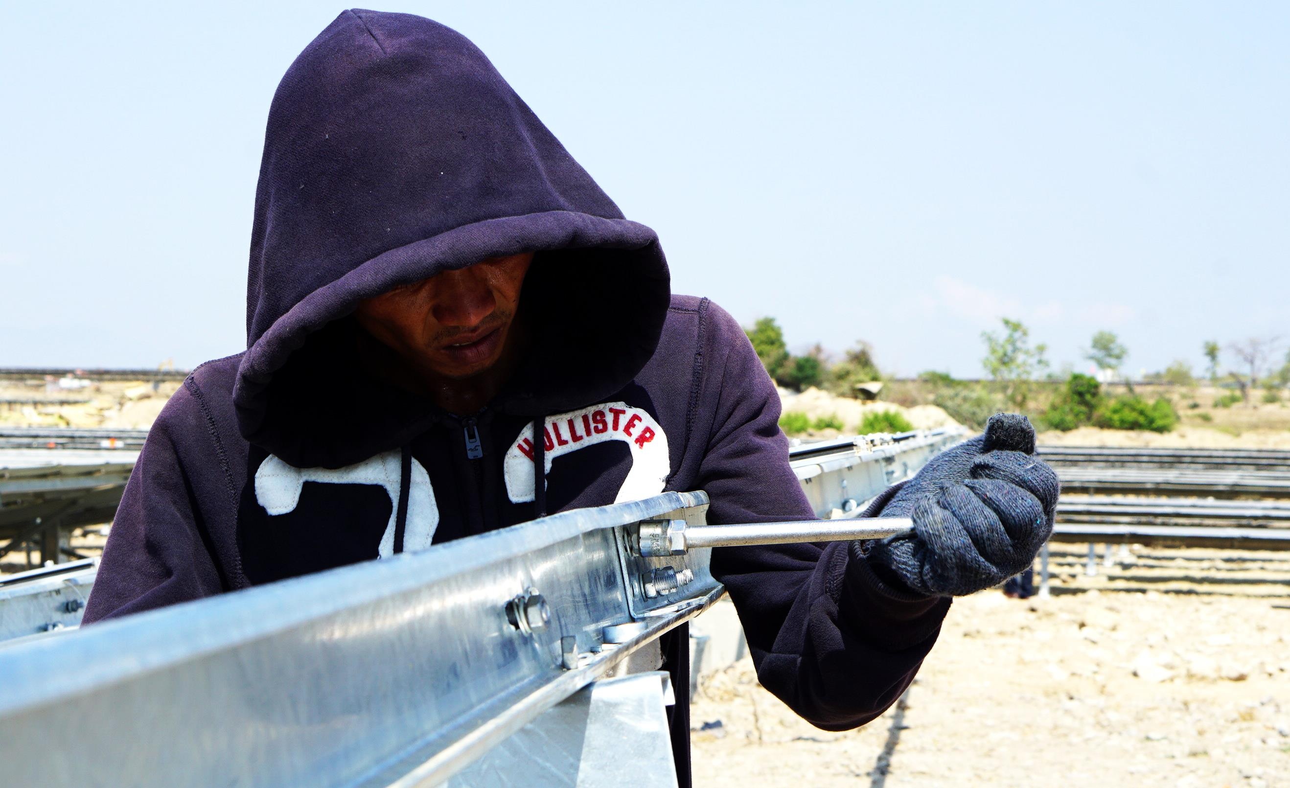 2000 công nhân thi công dự án năng lượng tái tạo ảnh 5 2000 cong nhan thi cong du an nang luong tai tao anh 5