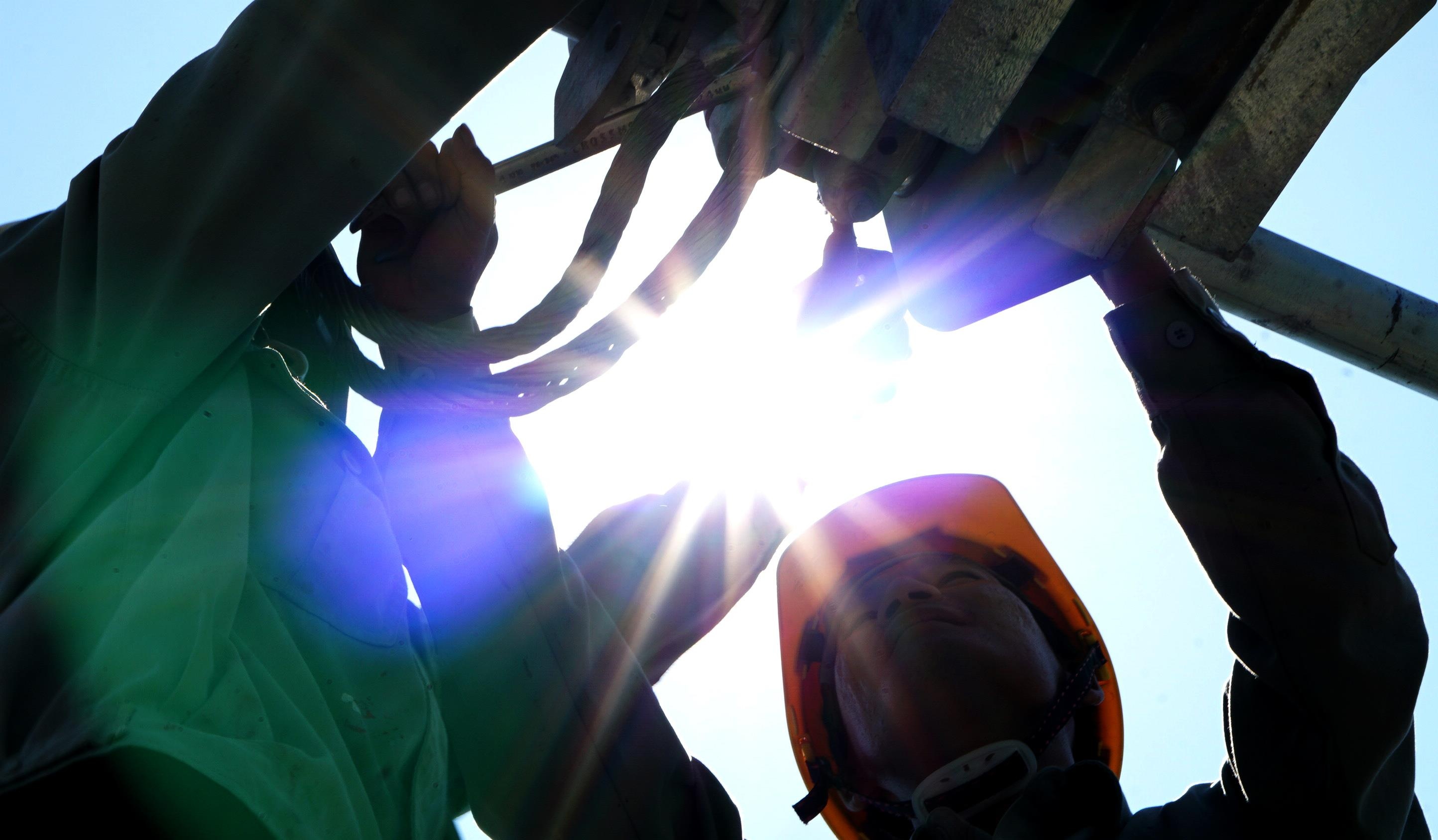 2000 công nhân thi công dự án năng lượng tái tạo ảnh 7 2000 cong nhan thi cong du an nang luong tai tao anh 7