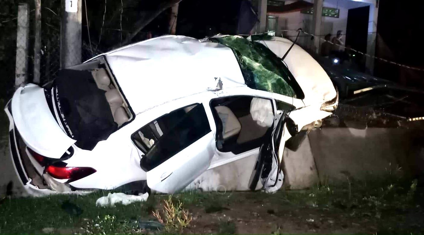 9X tu nan tren duong den benh vien cap cuu hinh anh