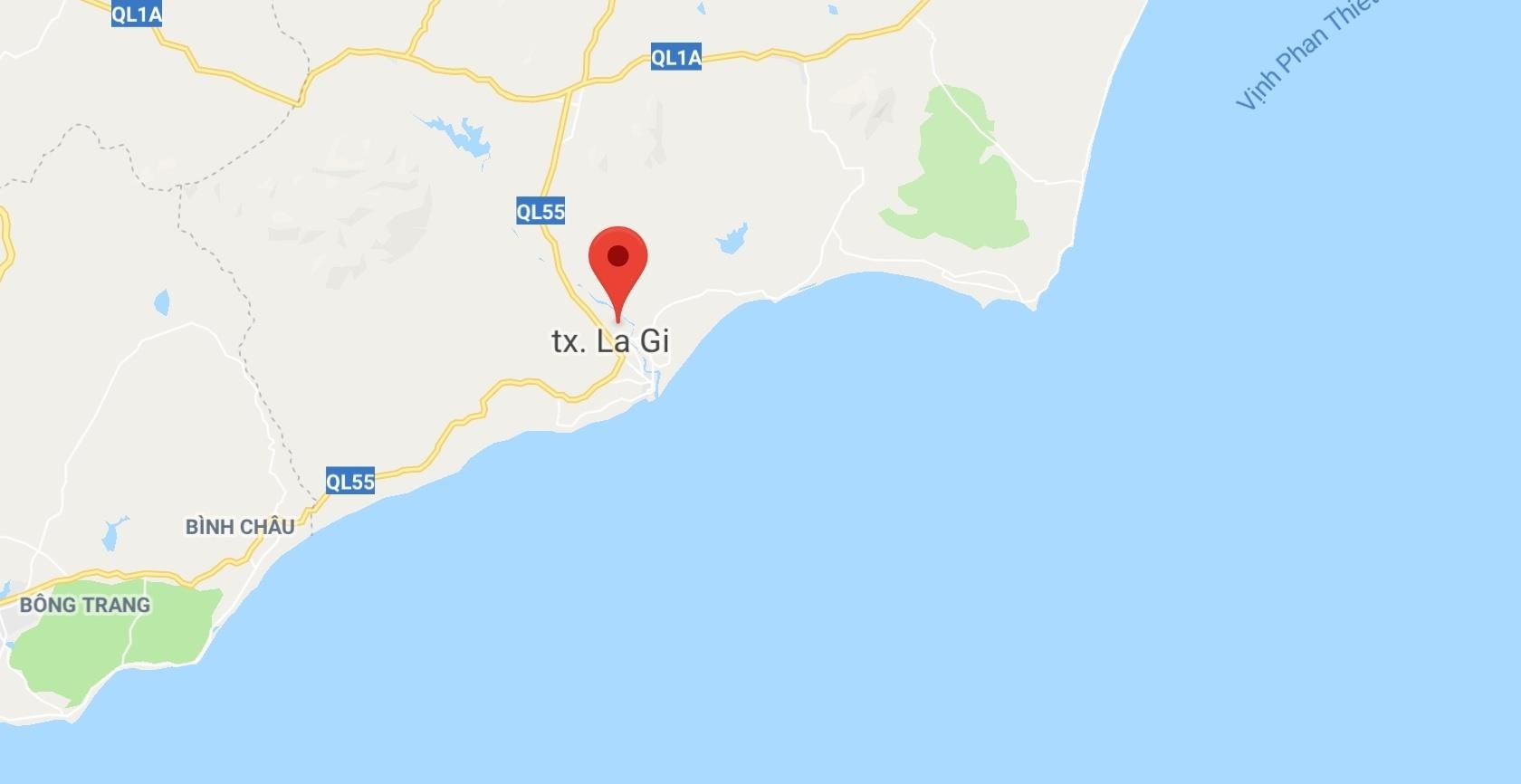 Người đàn ông ngạt khí dưới giếng sâu ảnh 2 Nguoi dan ong ngat khi duoi gieng sau anh 2