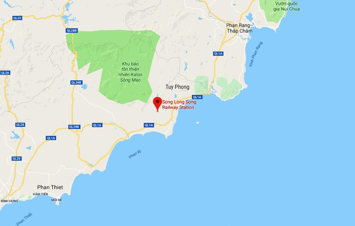 tau hoa tong xe 16 cho,  3 nguoi tu vong anh 3