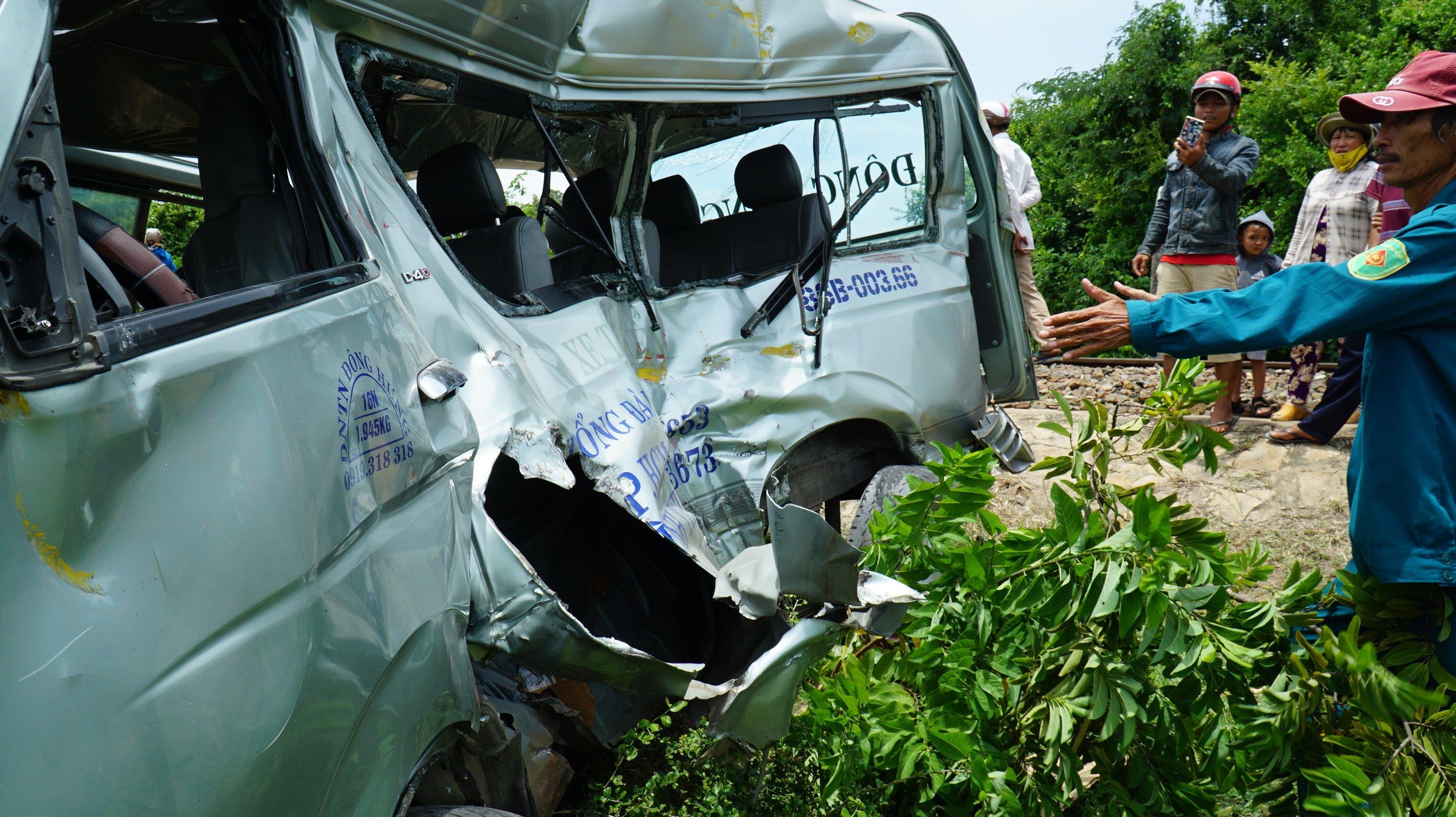 nghe tin các con bị nạn tôi biết không qua khỏi ảnh 2 nghe tin cac con bi nan toi biet khong qua khoi anh 2