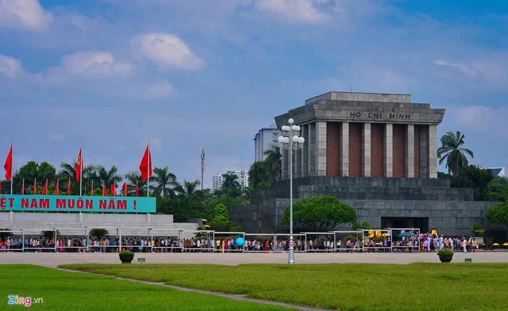 hon 50000 nguoi vang lang vieng bac anh 1