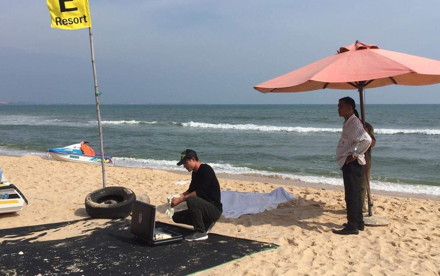 Du khach Nga duoi nuoc o Binh Thuan hinh anh