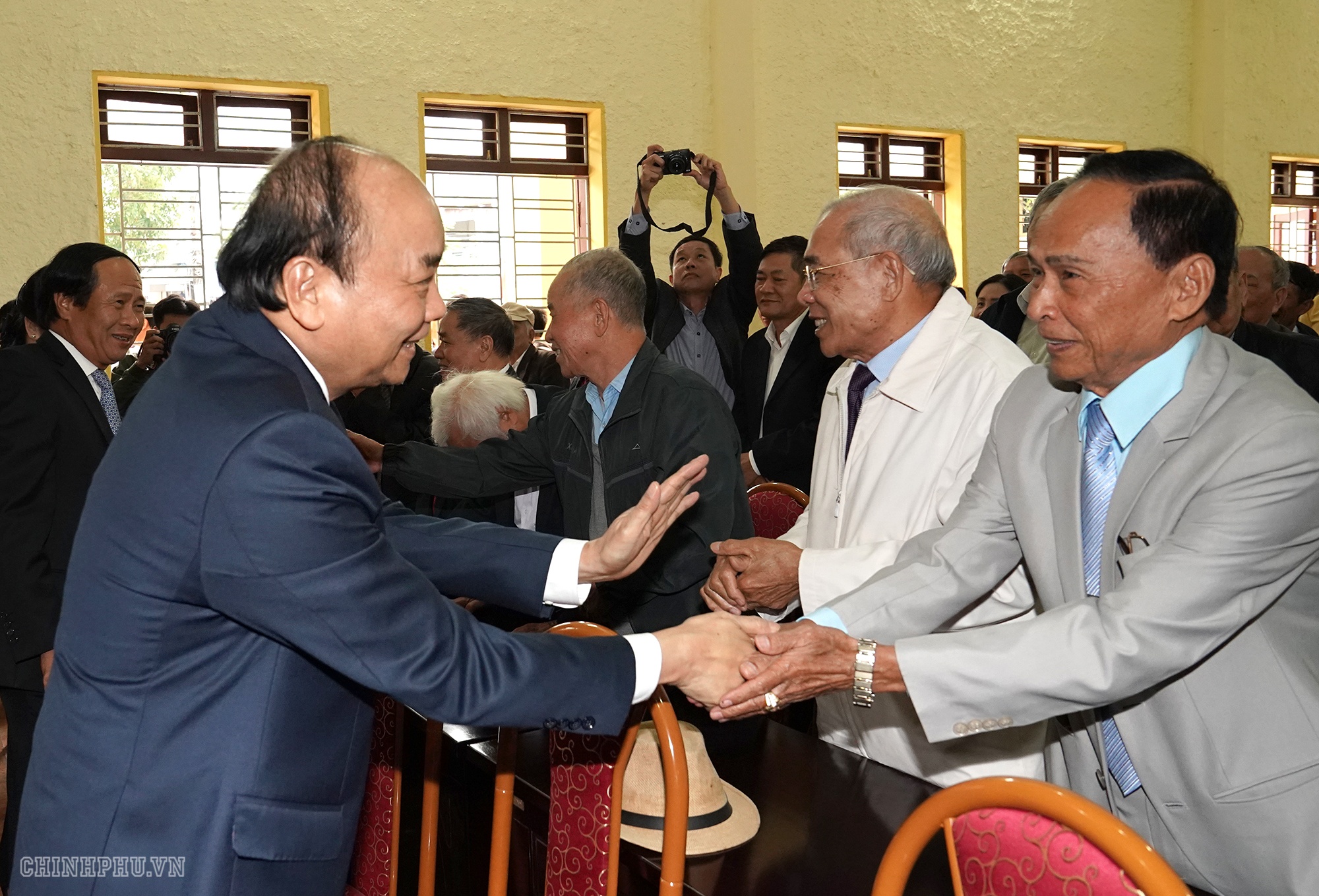 ‘Nhan dan se khong chap nhan neu chung ta khong tien buoc’ hinh anh