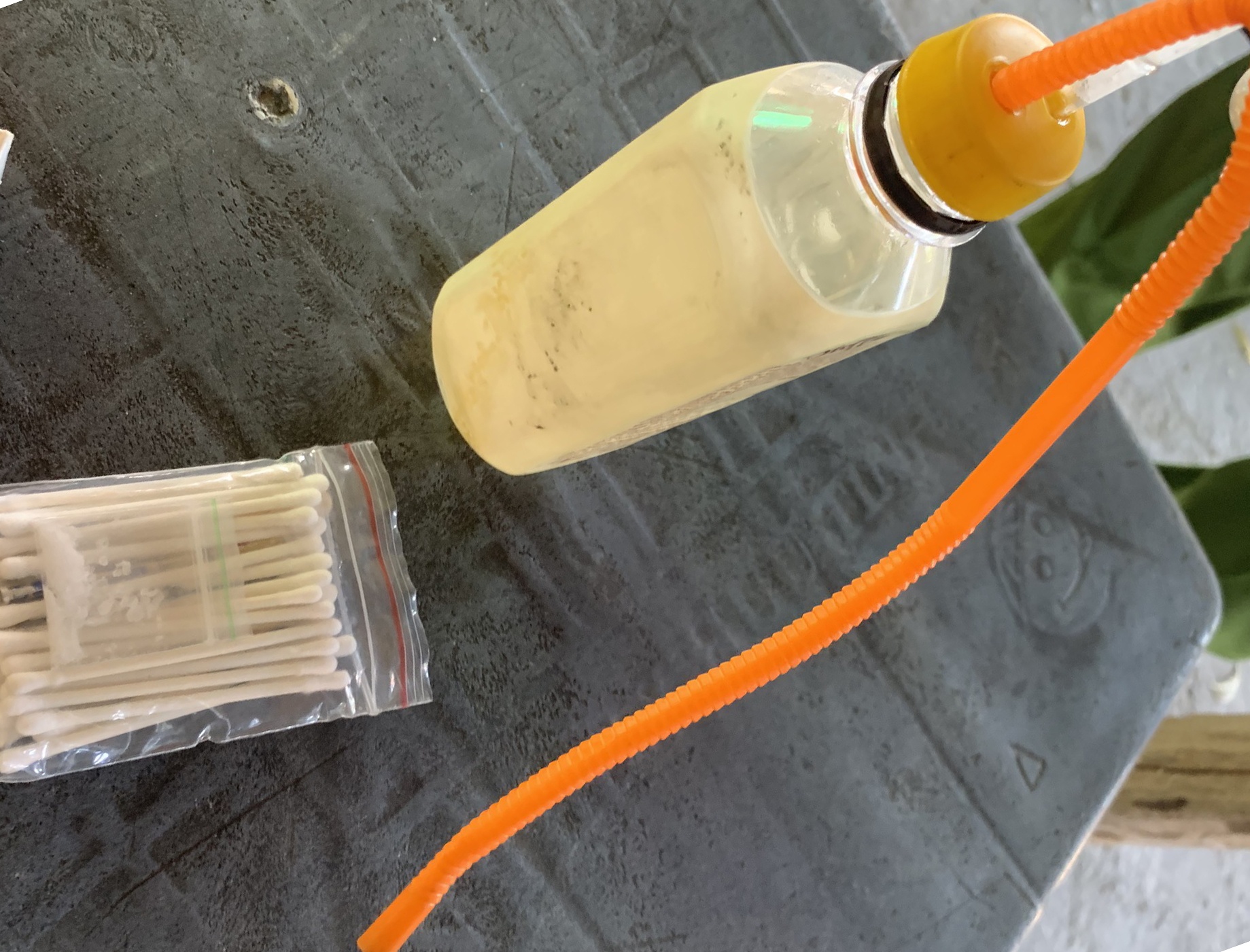 Tai xe xe dau keo mang theo ma tuy da tren xe hinh anh