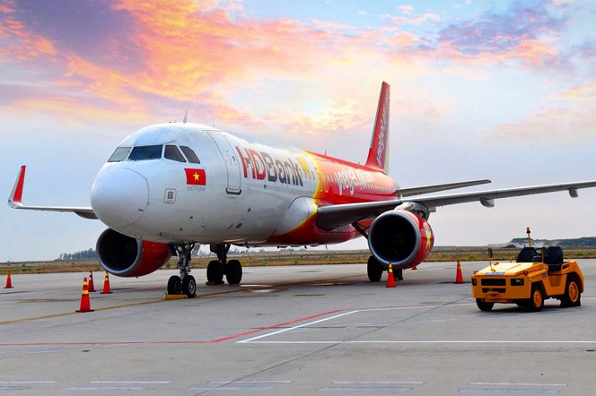 Cap phep ngoai le 4 chuyen bay VietJet den Vu Han hinh anh
