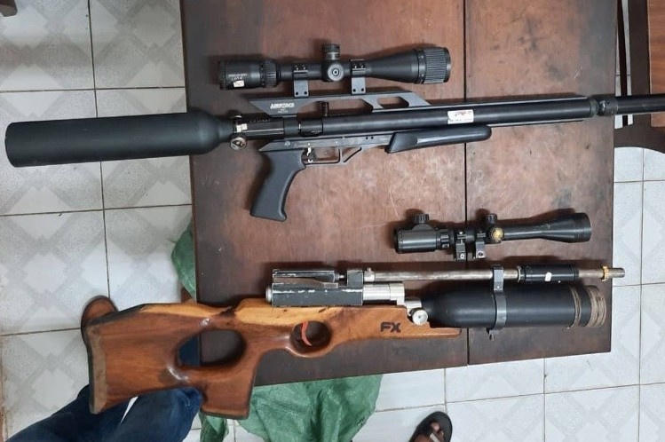 Bat them nghi pham ban 4 nguoi bi thuong hinh anh