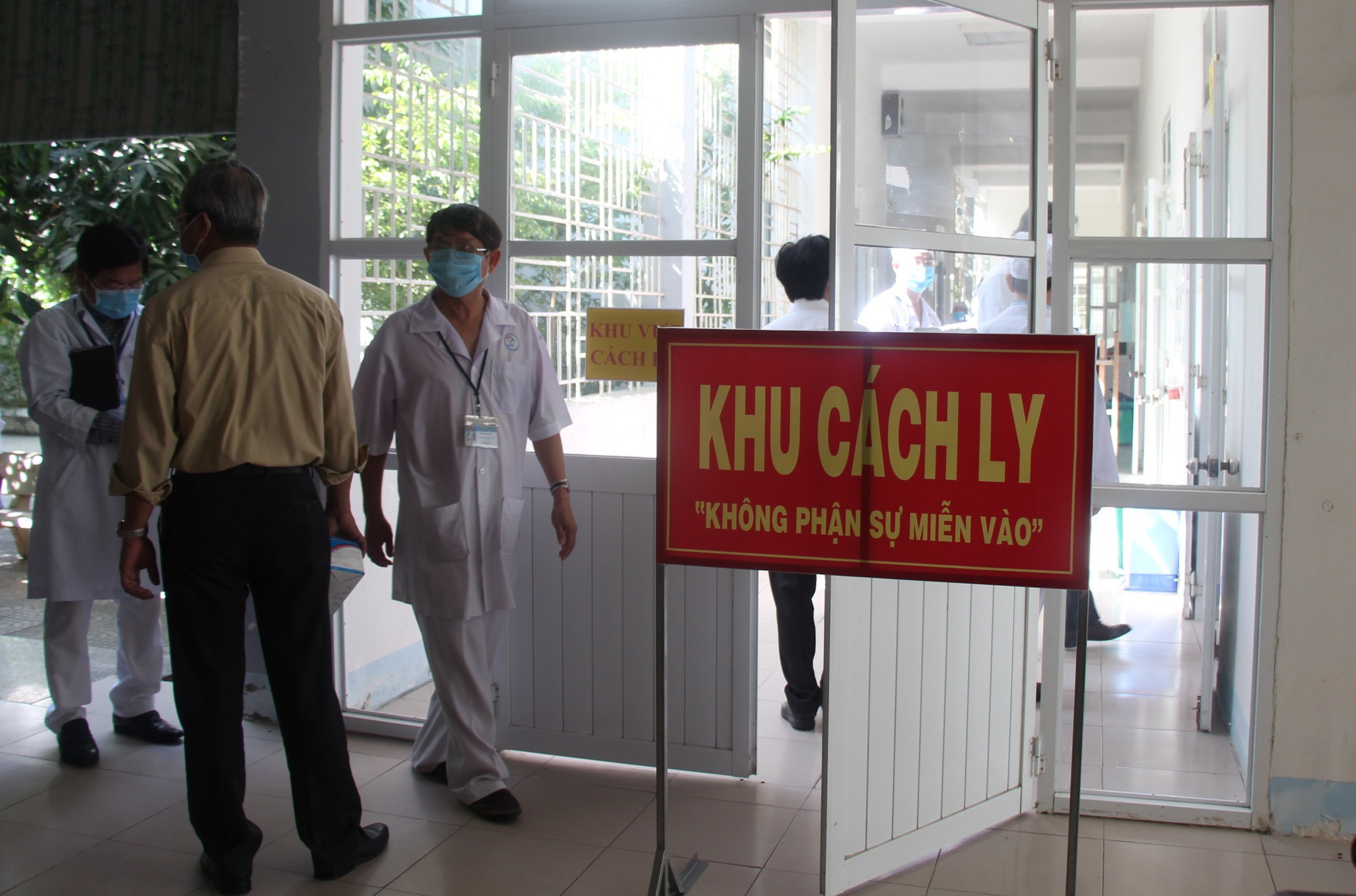 binh thuan cach ly 2 ca nghi nhiem corona anh 2