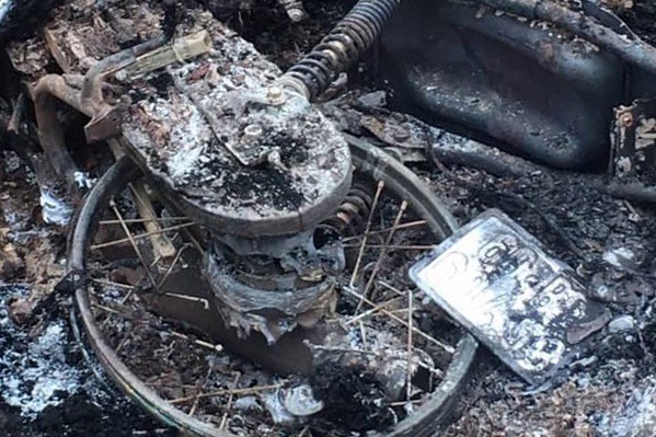 Nghi can sat hai be trai 10 tuoi o Dong Nai tu thieu trong rung tram? hinh anh