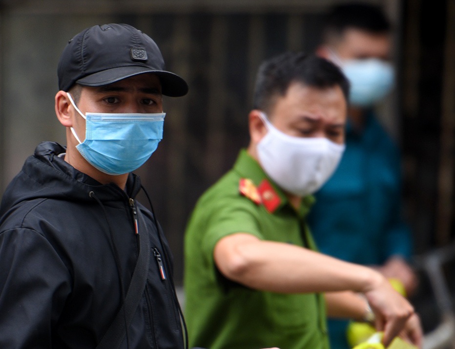 Binh Thuan muon cong an tim nguoi tiep xuc nu doanh nhan mac Covid-19 hinh anh