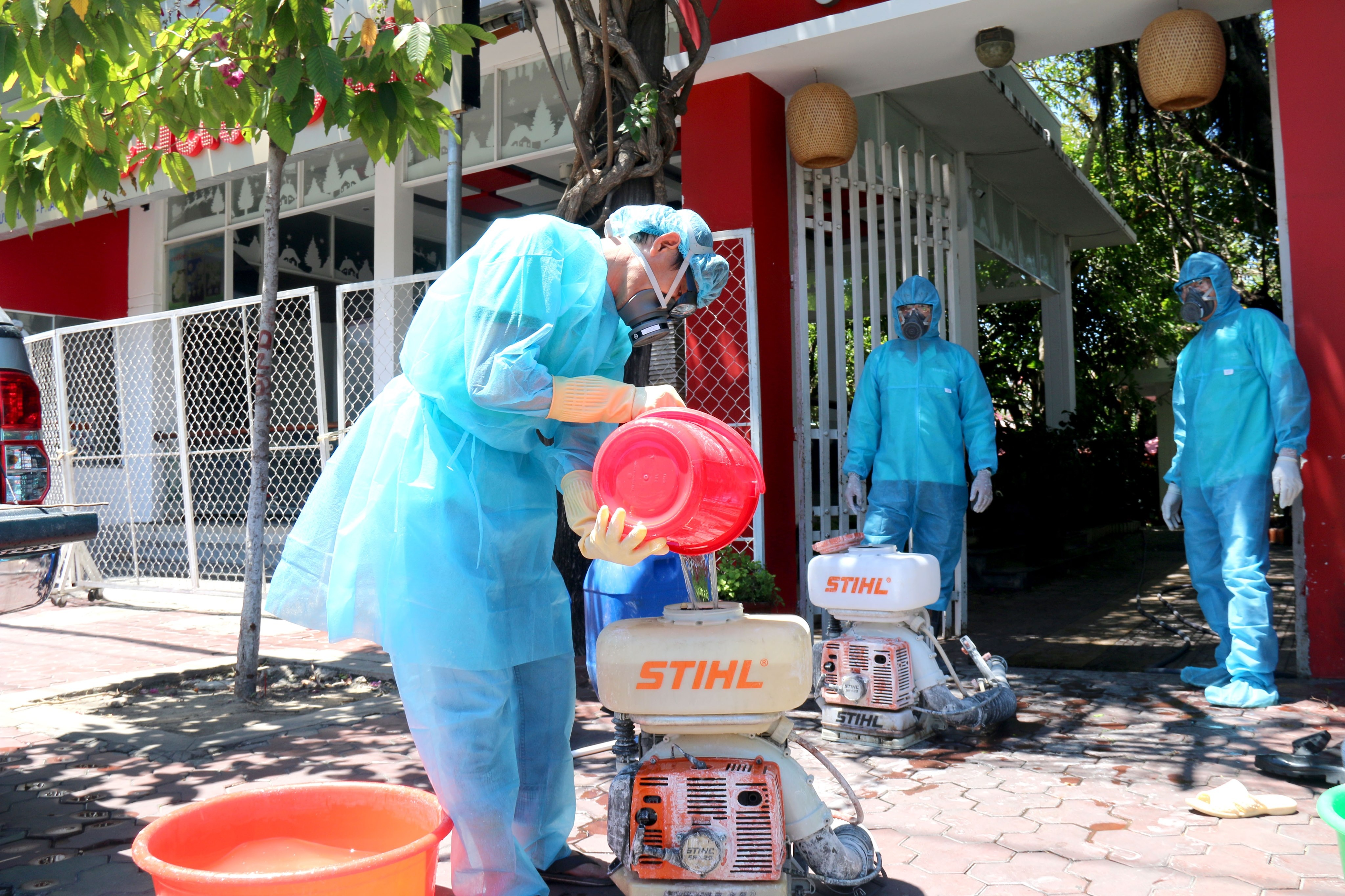 De nghi Hoi Nu doanh nhan Binh Thuan cung cap tin ve cac buoi tiec 8/3 hinh anh
