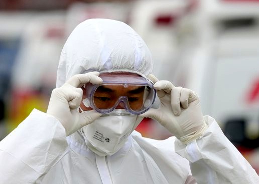 Binh Thuan thanh lap Trung tam dieu tri Covid-19 hinh anh