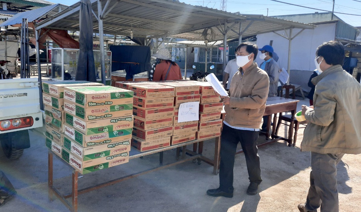 dam bao luong thuc cho 5000 nguoi bi cach ly anh 2