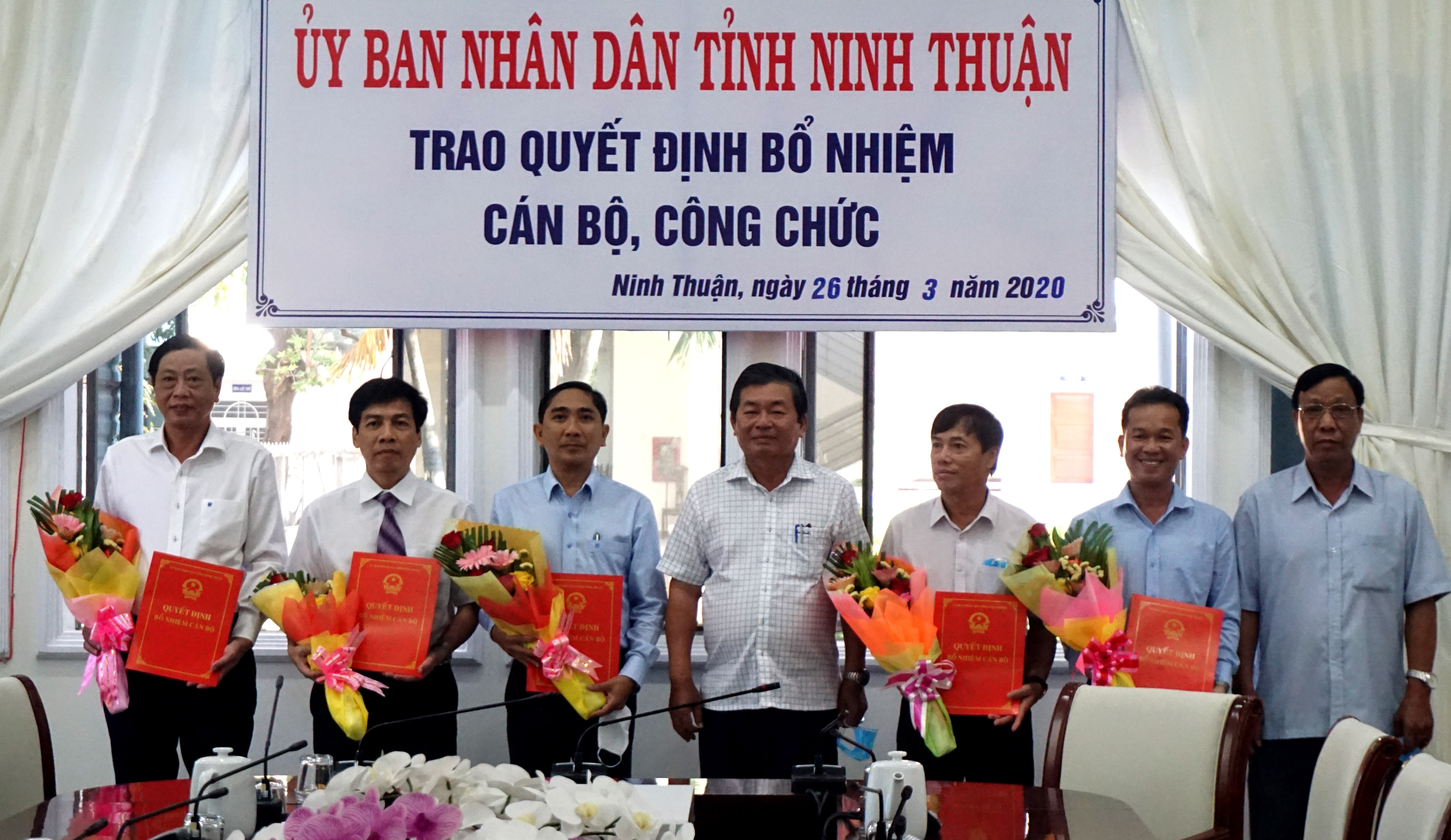 Ninh thuan co 3 tan giam doc so anh 1