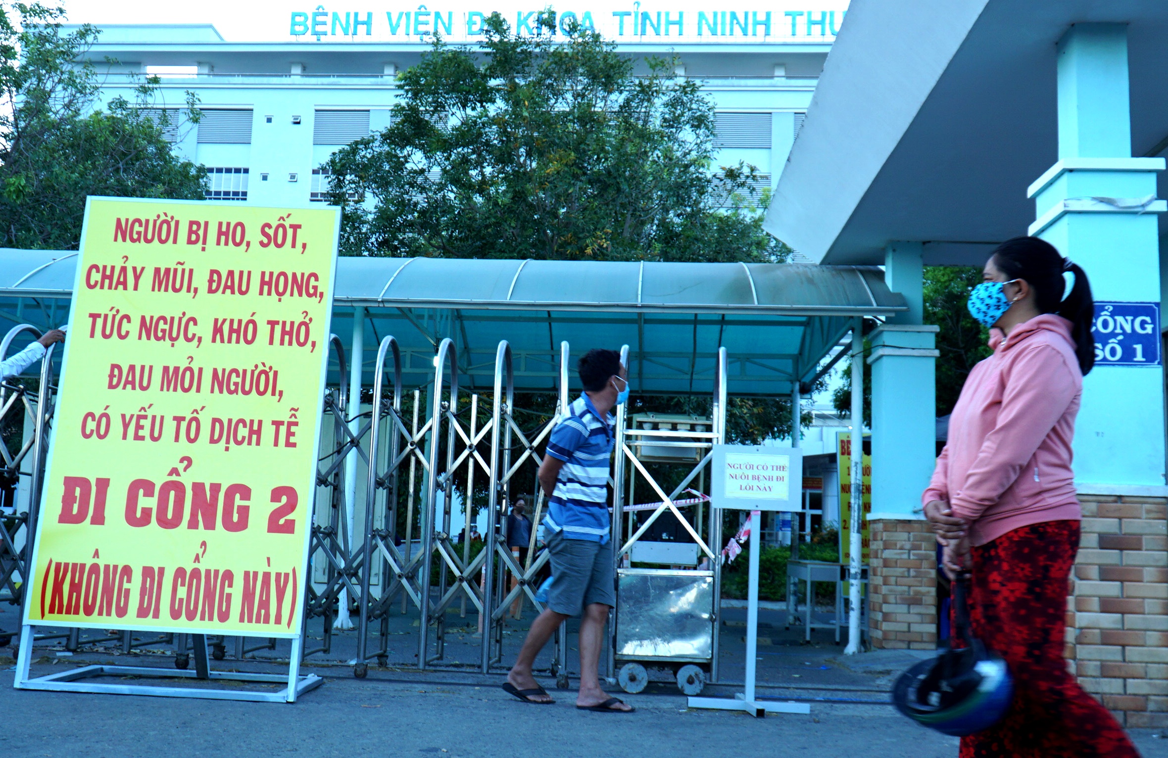 xu bien vang nguoi trong ngay dau cach ly anh 10