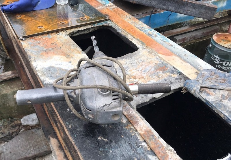 hai cong nhan bi  dien giat o binh duong anh 1