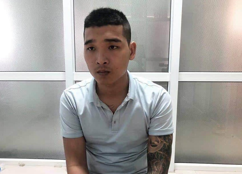 Bat nghi pham dam chet nguoi trong quan nhau hinh anh