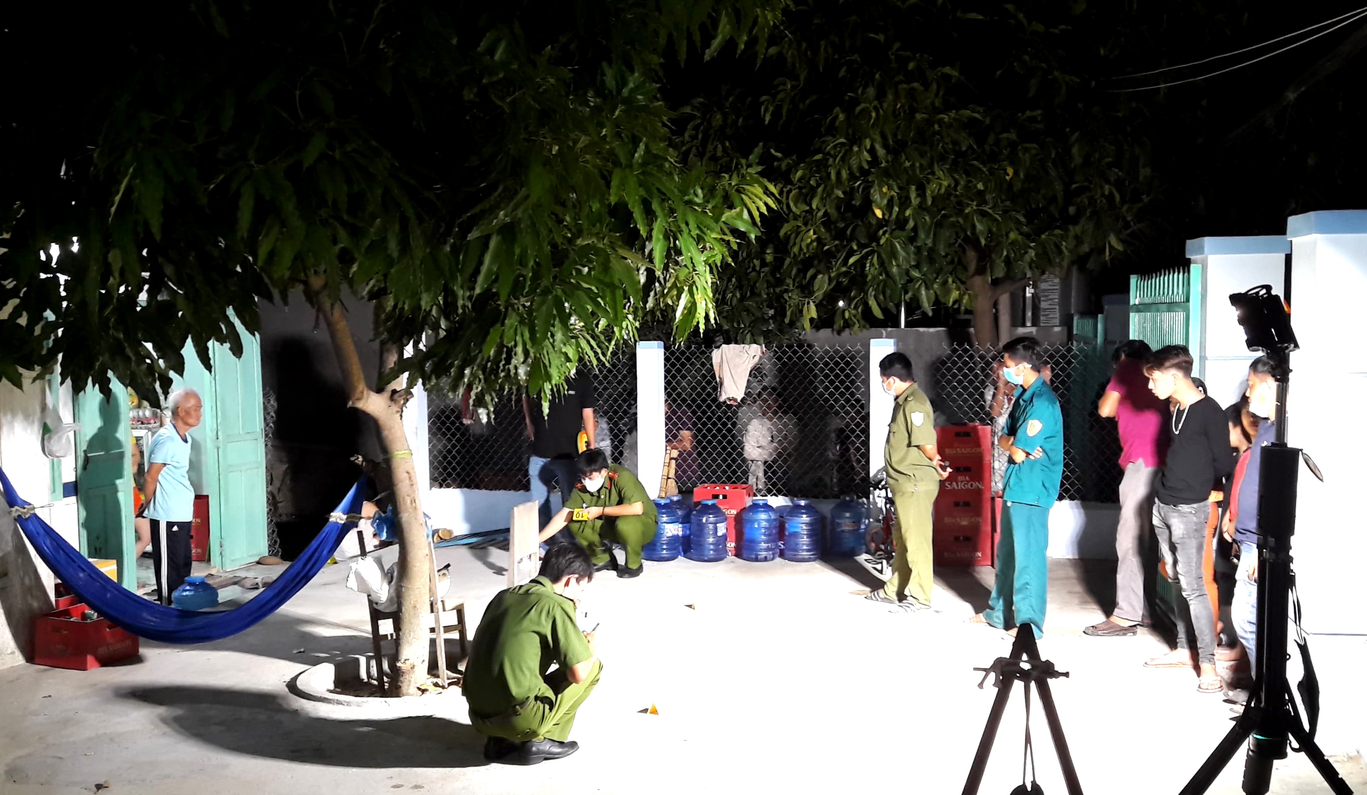 đâm chết người giữa cuộc nhậu ảnh 1 dam chet nguoi giua cuoc nhau anh 1