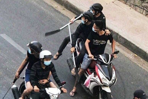 Nguon con vu nam thanh nien bi chem lia tay hinh anh