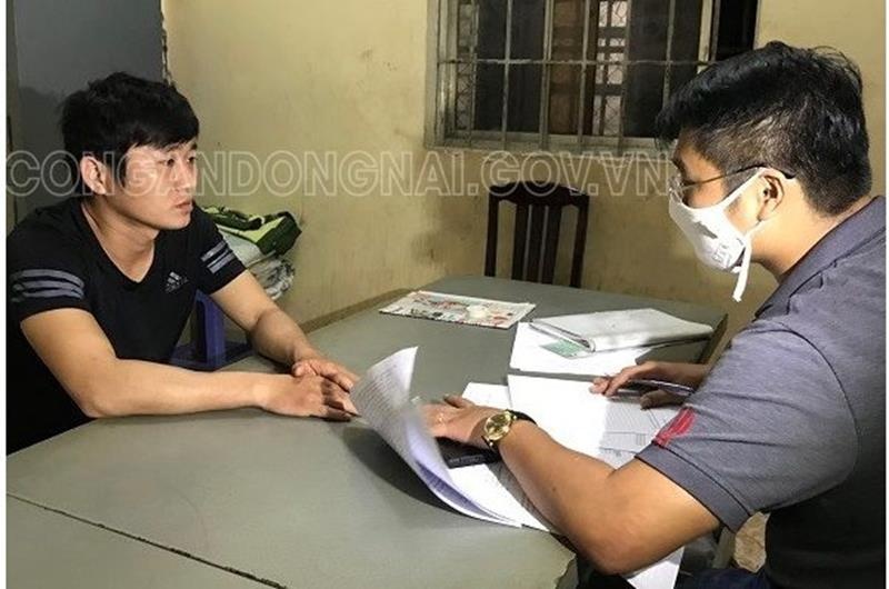 bắt nghi phạm đâm chết người ở công viên ảnh 1 bat nghi pham dam chet nguoi o cong vien anh 1