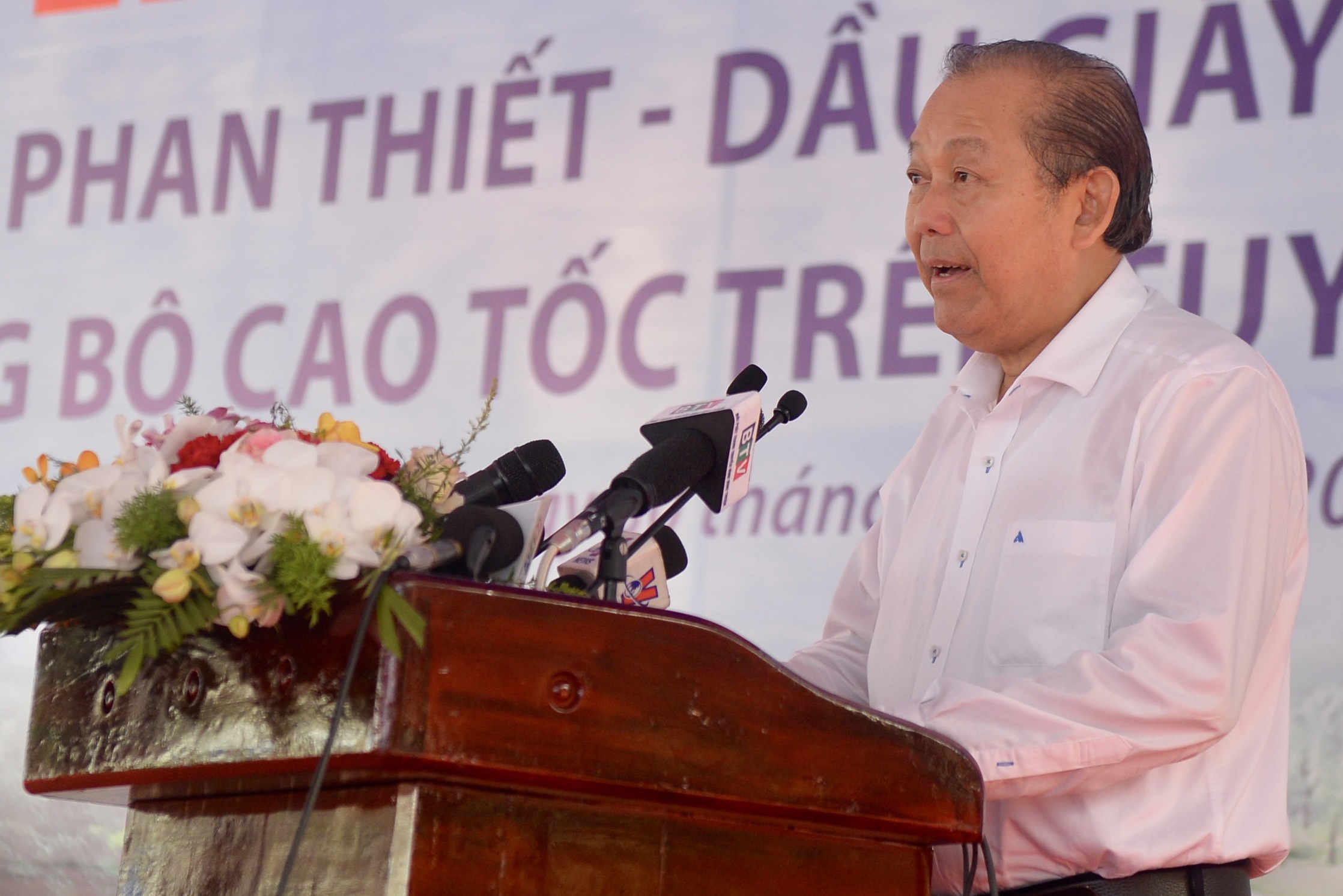 khoi cong 2 cao toc anh 1