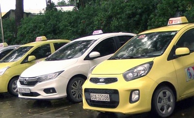 Tam giu 7 tai xe taxi danh dong nghiep hinh anh