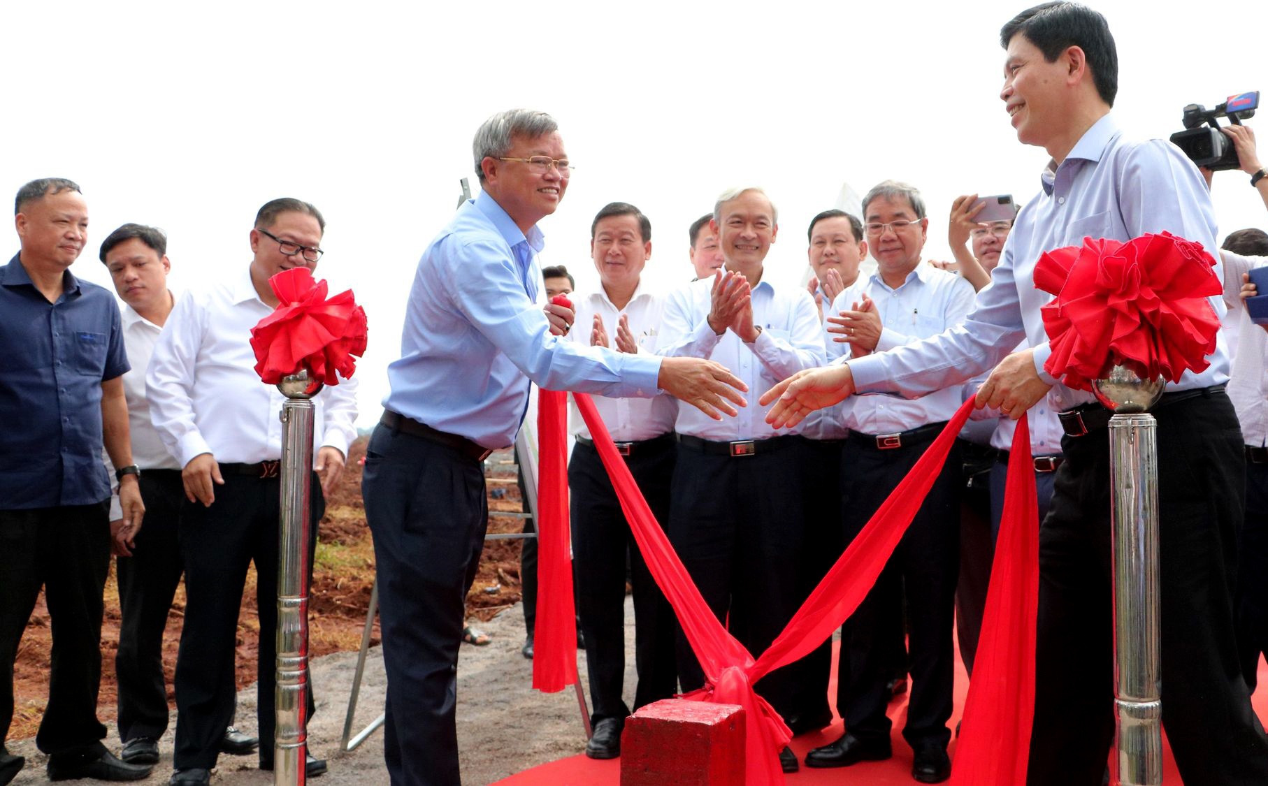 ban giao 2.500 ha dat xay san bay long thanh anh 1