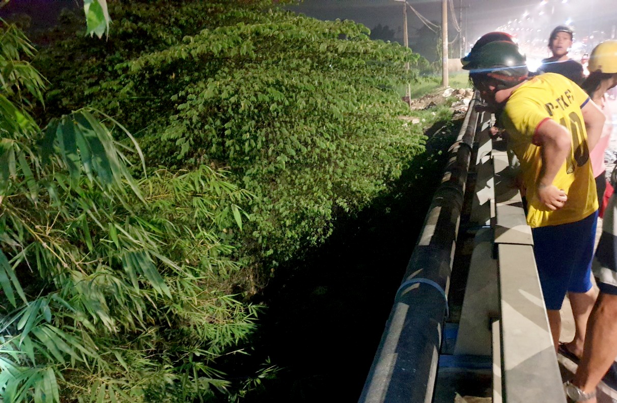 dieu tra 2 thi the duoi cau anh 1