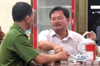 Vi sao nguoi vay tien to cao dai gia Thien 'Soi'? hinh anh