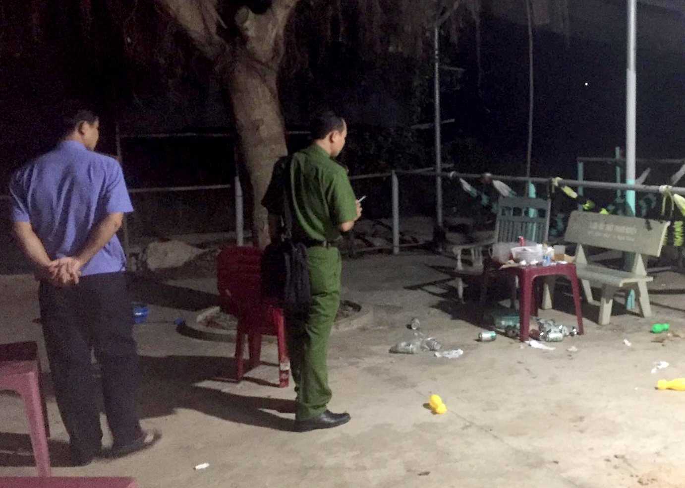Doat mang anh re bang 2 nhat dao hinh anh