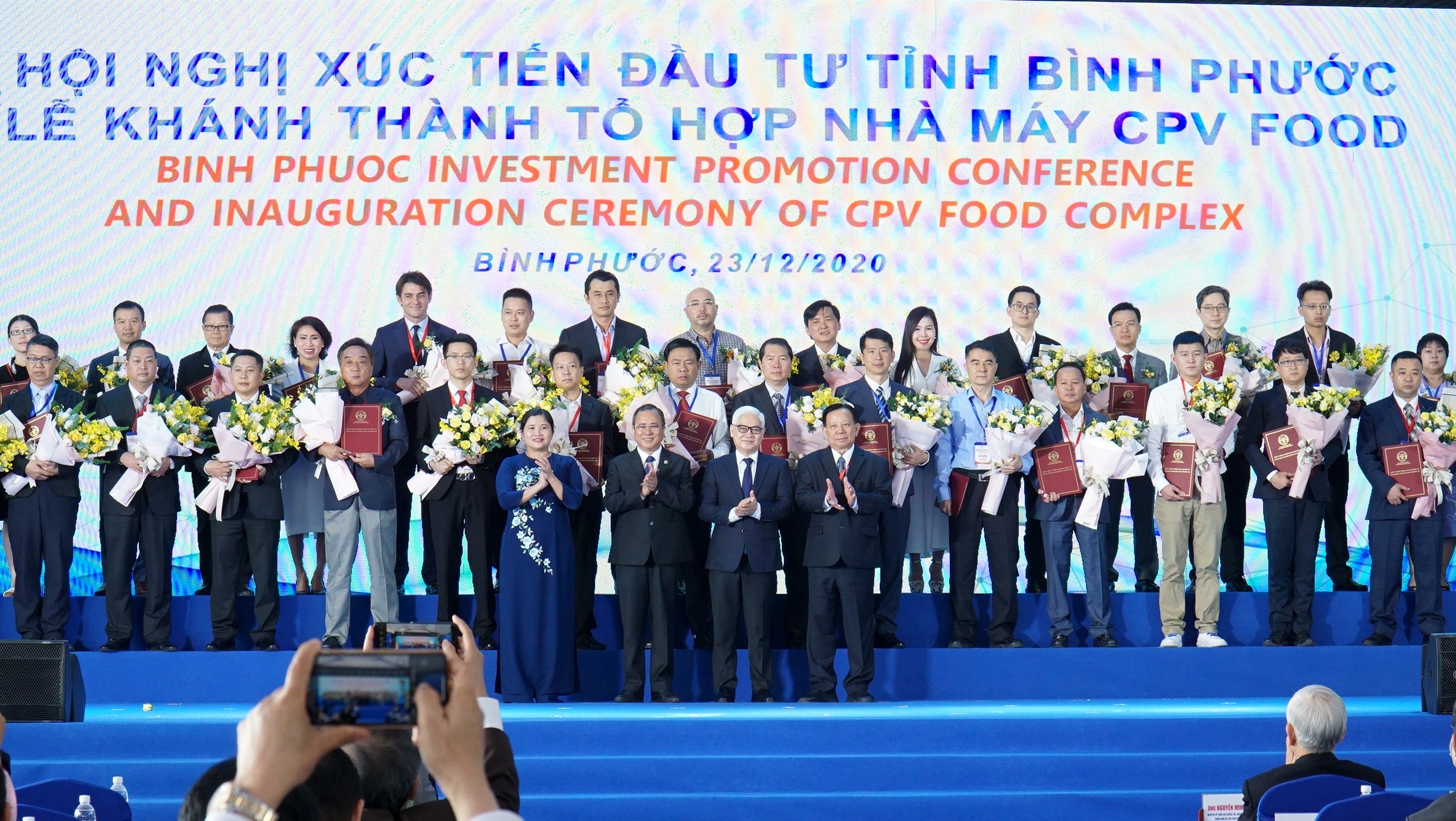 Cac nha dau tu dang ky do gan 2 ty USD vao Binh Phuoc anh 1