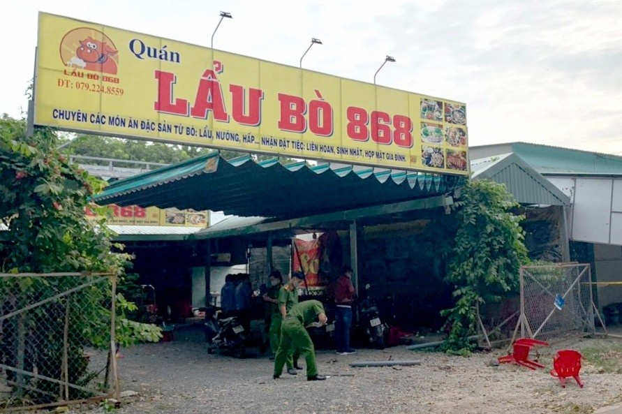 Hon chien o quan nhau, 3 nguoi tu vong hinh anh