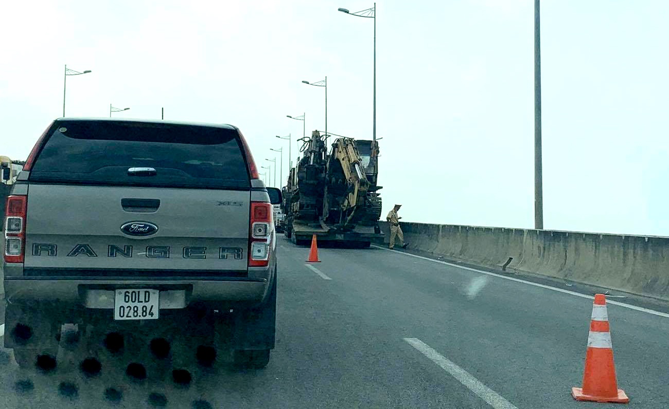 Ket xe keo dai tren cao toc TP.HCM - Long Thanh anh 1