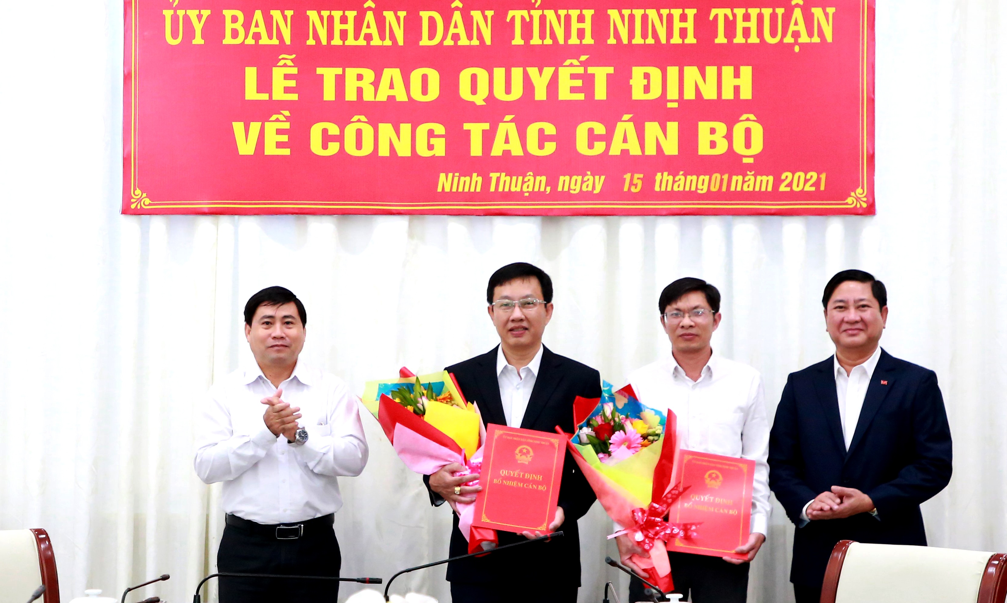 Ninh Thuan bo nhiem 2 tan Giam doc So anh 1