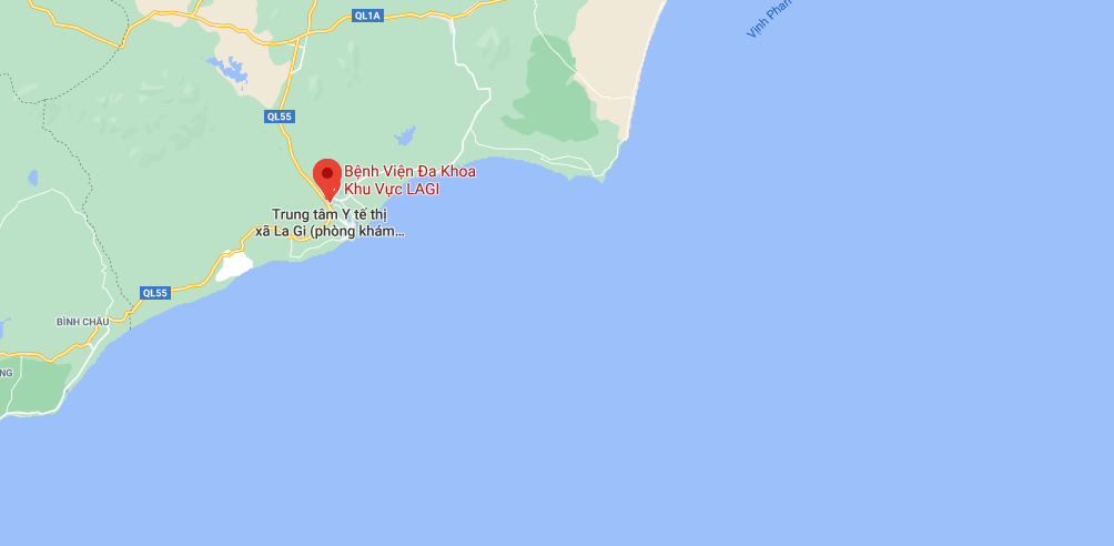 Nguoi dan ong tu vong voi vet dam tren nguc anh 2