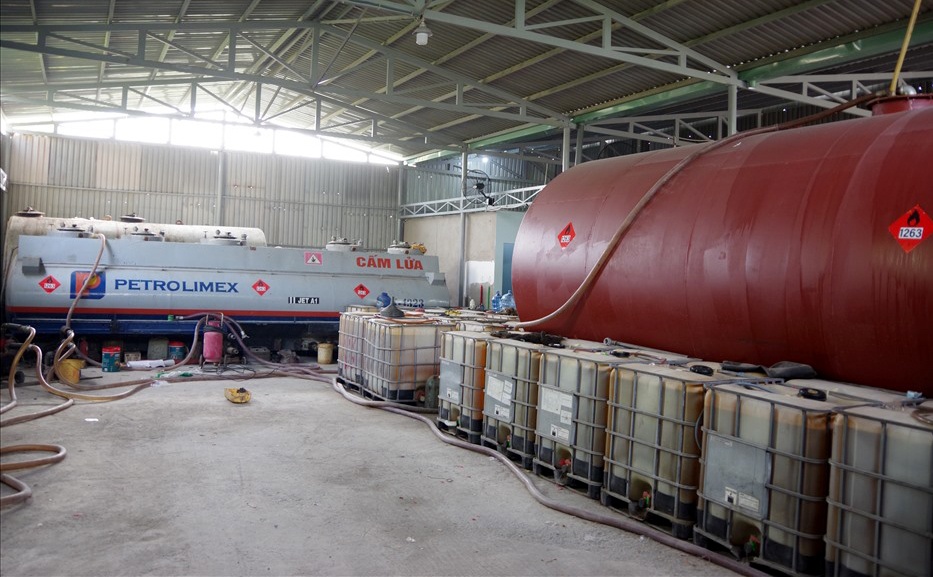 Khoi to 4 bi can san xuat xang gia o Vung Tau anh 2