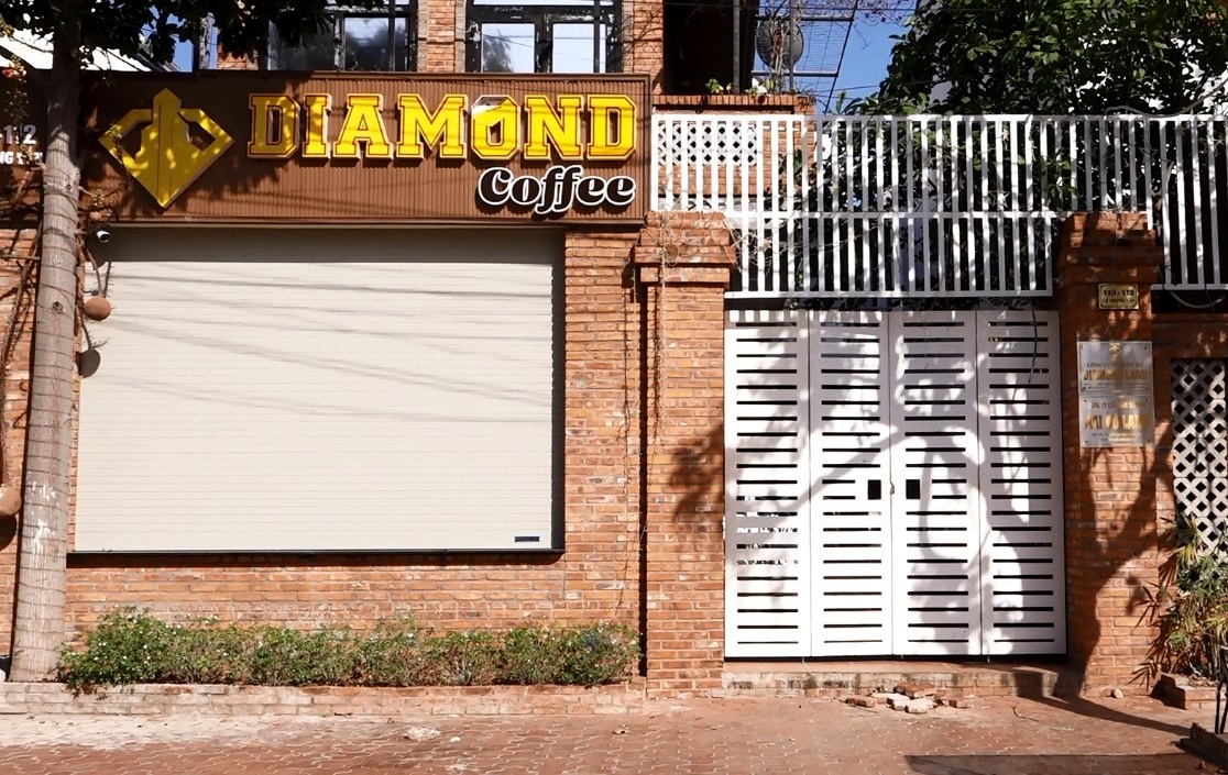 Giam doc Cong ty dia oc Diamond Land bi bat anh 1