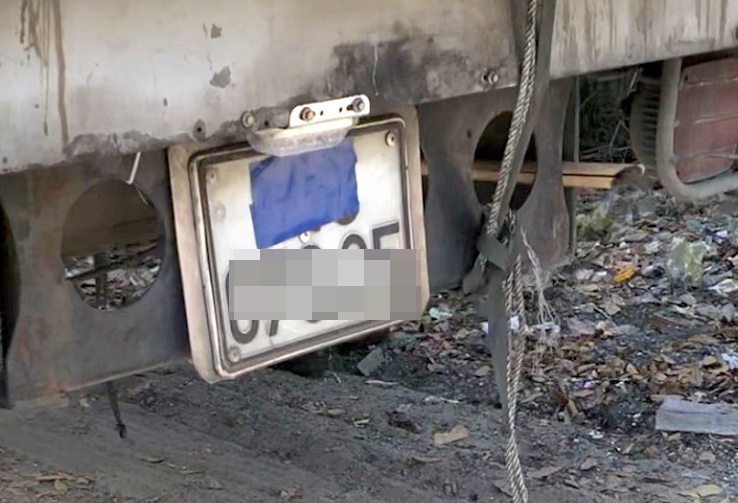 Tai xe que Hai Duong che bien so de tron cach ly hinh anh