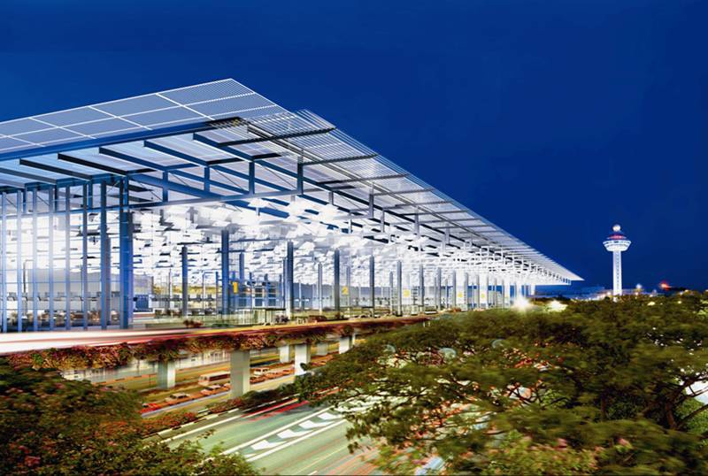 Sân bay quốc tế Changi được bầu chọn là sân bay tốt nhất châu Á và quốc tế.