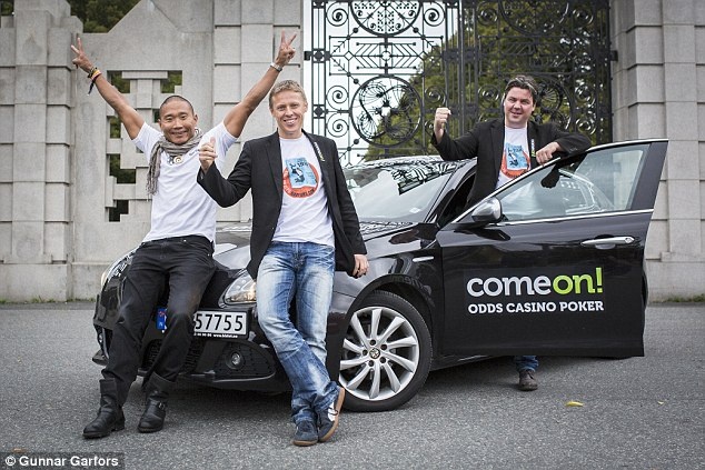 Pha ky luc the gioi khi du lich 19 nuoc trong 24 gio hinh anh