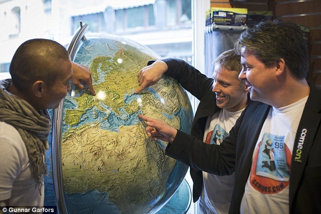 Đây là lần thứ hai bộ ba có ý định phá kỉ lục thế giới. Ảnh: Dailymail