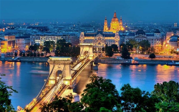 6. Budapest (Hungary): Khách sạn với giá chưa tới <abbr class=
