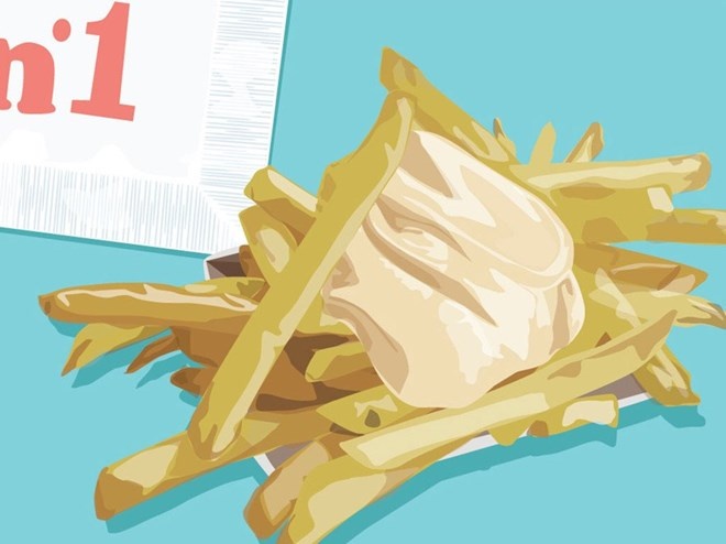 Antwerp, Bỉ: Một khẩu phần khoai tây chiên ngon không tả nổi (mềm như bông ở bên trong, giòn bên ngoài) từ Frituur số 1, ngay ở khu Groenplaats.