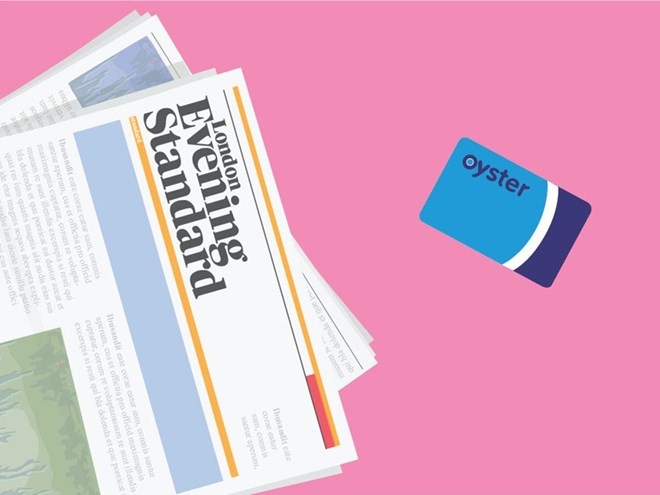 London, Anh: Một vòng quanh Vùng 1 trên tàu điện và một bản sao của tờ Evening Standard.