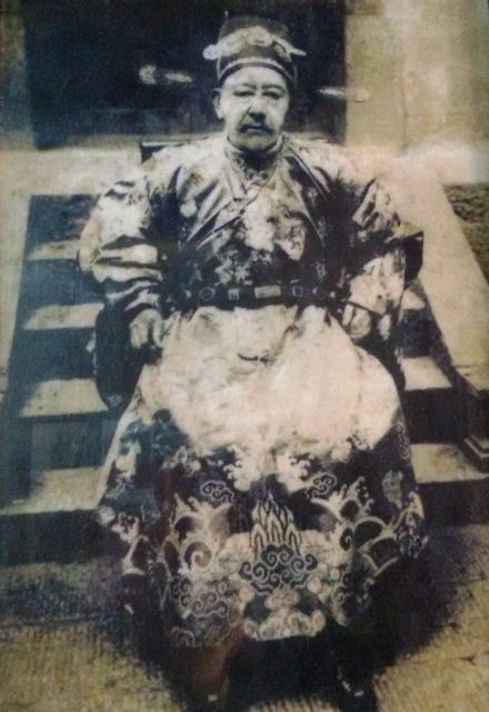 Vua Mèo Vương Chính Đức.